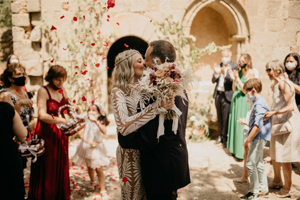 flower toss wedding