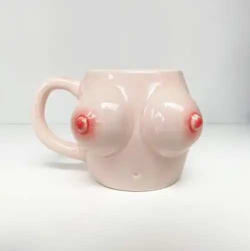 Palma Gifts Funny Boob Mug - Coffee Mug Gag Gift, Boob gifts, Tits Mug For Guys, Novelty Gift Titty Mug Shape, Large Cup 13.5oz 400ml